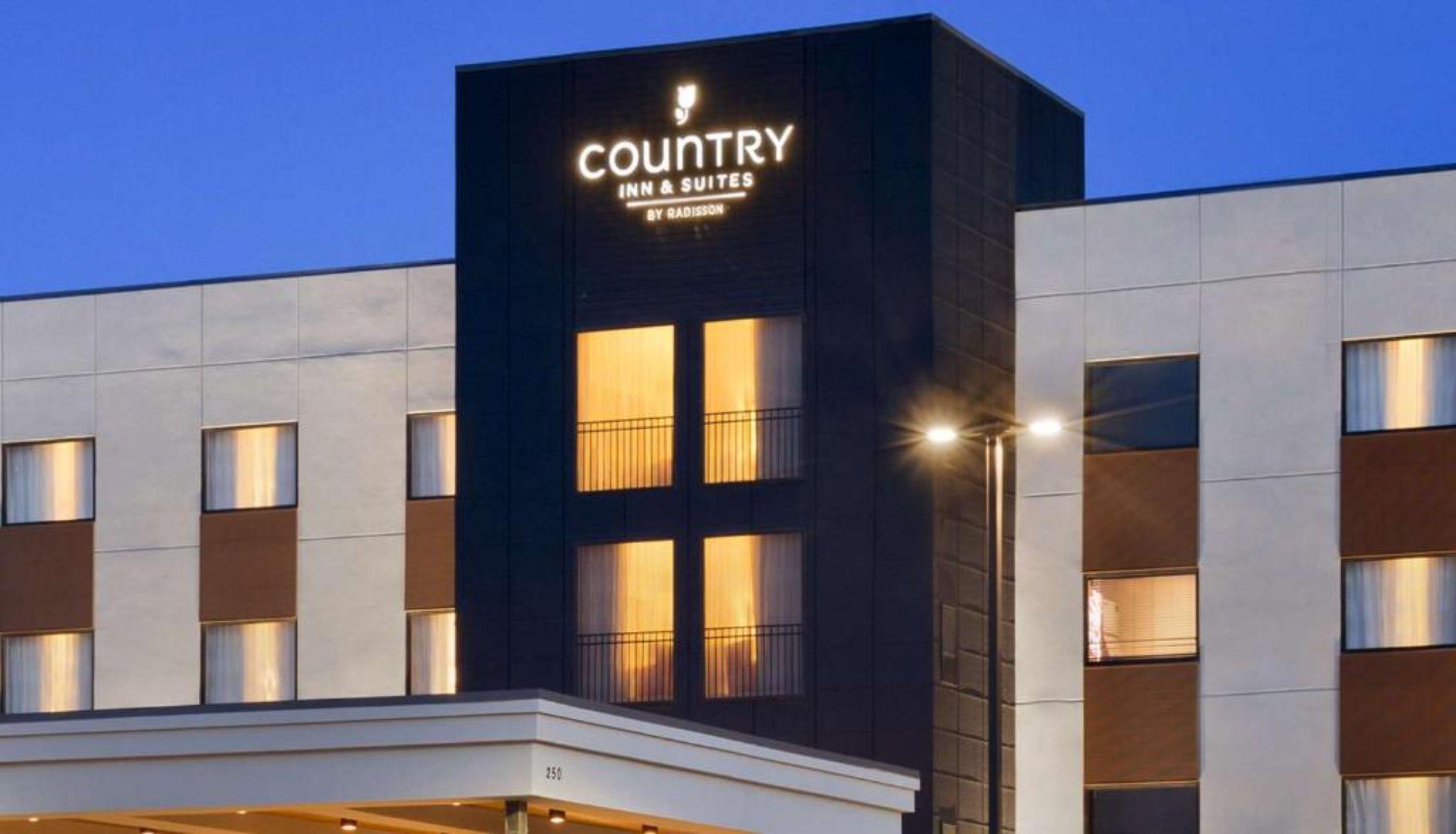Country Inn And Suites By Radisson Garden City Ks Exterior photo